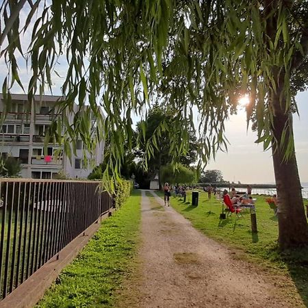 Suello Utcai Apartman Fonyod Vizparti Es Panoramas! On The Waterfront And With Balaton Panorama! Kültér fotó